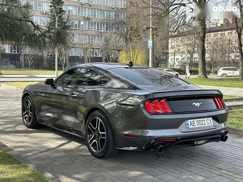 Ford Mustang 2020 - фото 7