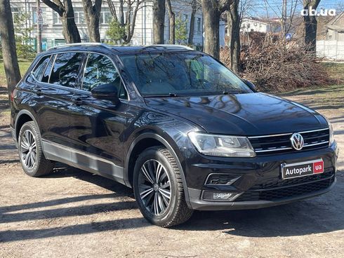 Volkswagen Tiguan 2017 черный - фото 3