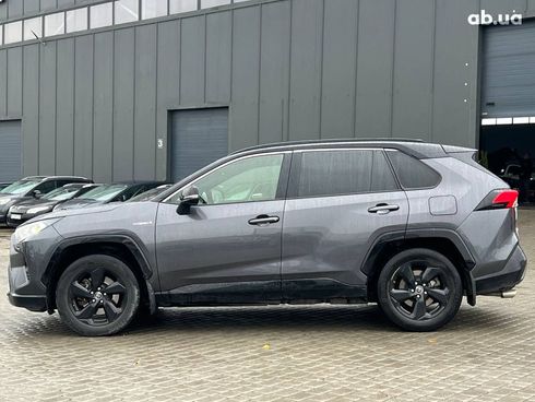 Toyota RAV4 2019 серый - фото 4