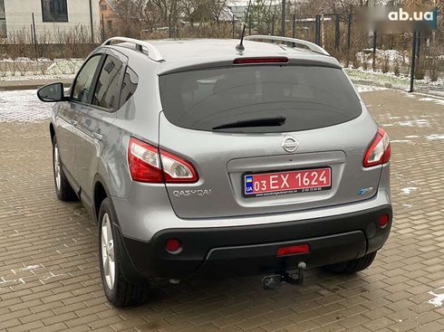 Nissan Qashqai 2011 - фото 16