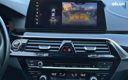 BMW 5 серия 2017 - фото 20