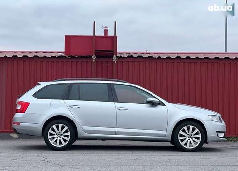 Skoda Octavia 2015 - фото 4