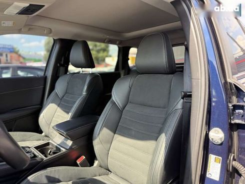 Mitsubishi Outlander 2021 - фото 16