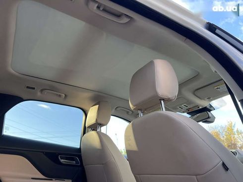 Jaguar F-Pace 2018 - фото 30