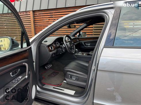 Bentley Bentayga 2017 - фото 14