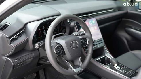 Lexus LBX 2023 - фото 15