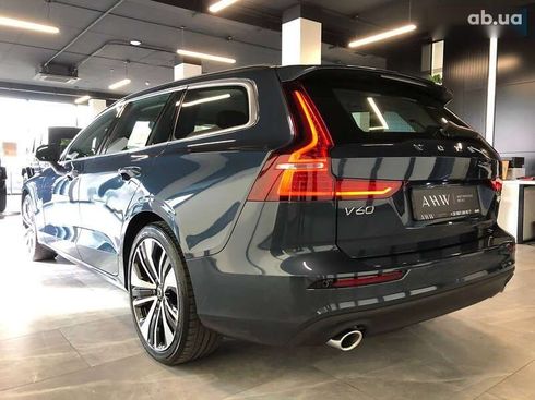 Volvo V60 2021 - фото 12