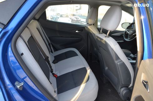 Chevrolet Bolt 2021 синий - фото 16