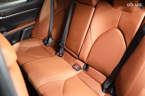 Toyota Camry 2017 - фото 23