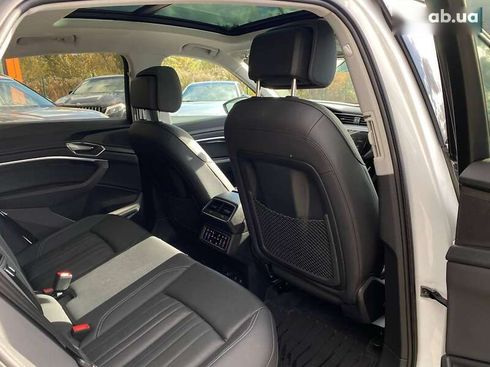 Audi E-Tron 2022 - фото 27