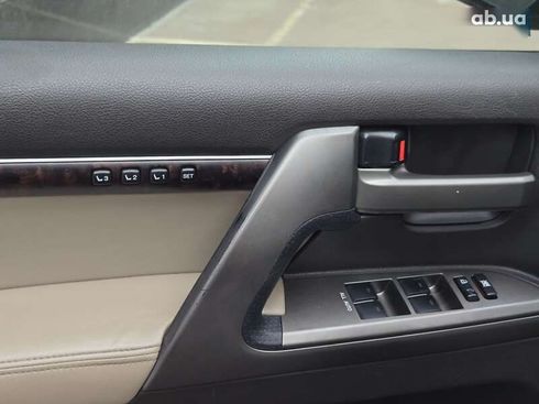 Toyota Land Cruiser 2008 - фото 17