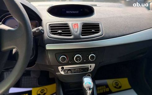 Renault Megane 2014 - фото 14