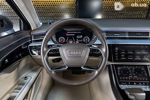 Audi A8 2018 - фото 25