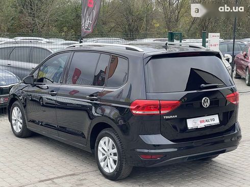 Volkswagen Touran 2017 - фото 22