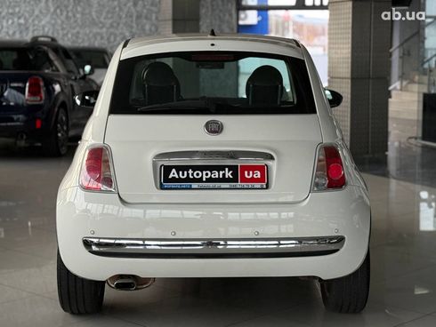 Fiat 500 2011 белый - фото 12