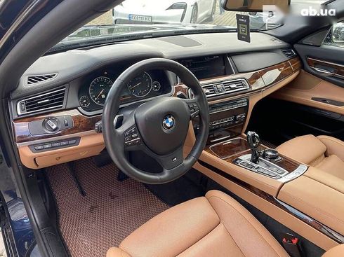BMW 750 2015 - фото 7