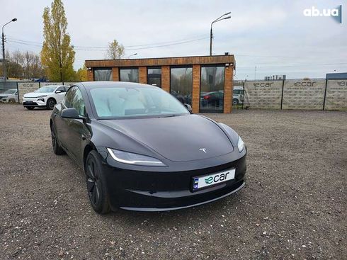 Tesla Model 3 2024 - фото 3