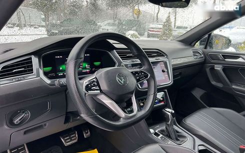 Volkswagen Tiguan 2021 - фото 24