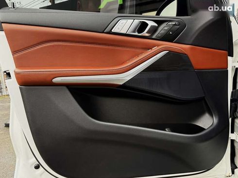 BMW X7 2022 - фото 29