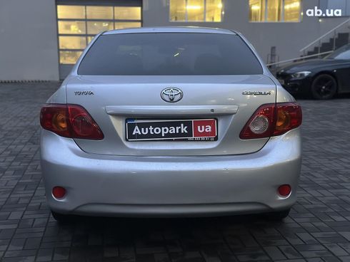 Toyota Corolla 2007 серый - фото 6