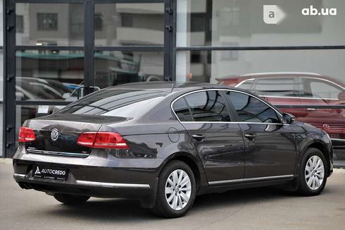 Volkswagen Passat 2011 - фото 4