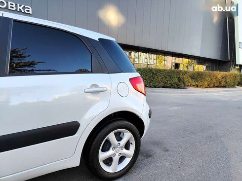 Suzuki SX4 2009 - фото 8
