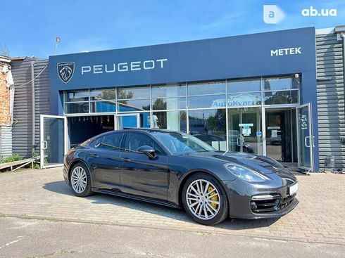 Porsche Panamera 2017 - фото 14