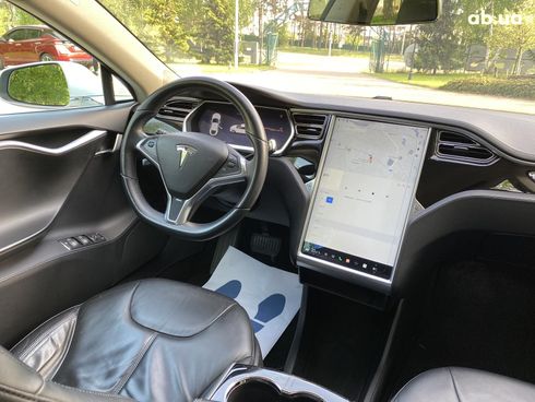 Tesla Model S 2013 белый - фото 11