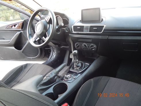 Mazda 3 2016 черный - фото 10