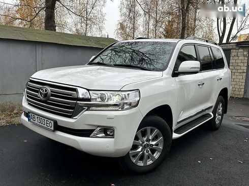 Toyota Land Cruiser 2019 - фото 6