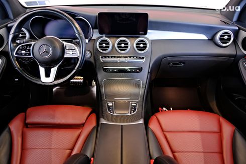 Mercedes-Benz GLC-Класс 2021 черный - фото 7