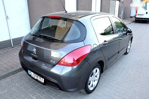 Peugeot 308 2012 - фото 8