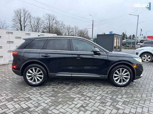 Lincoln Corsair 2020 - фото 14