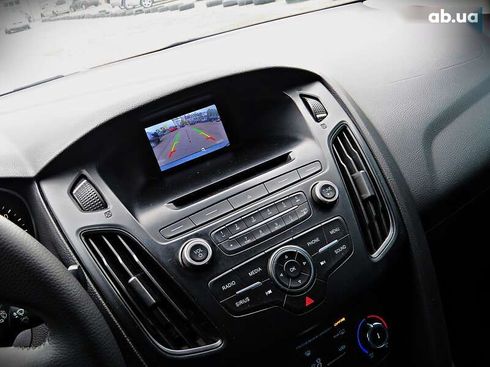 Ford Focus 2016 - фото 11