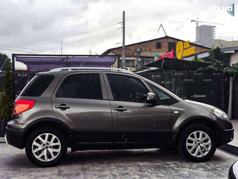 Fiat Sedici 2010 - фото 8