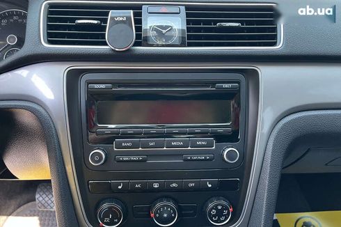 Volkswagen Passat 2014 - фото 15