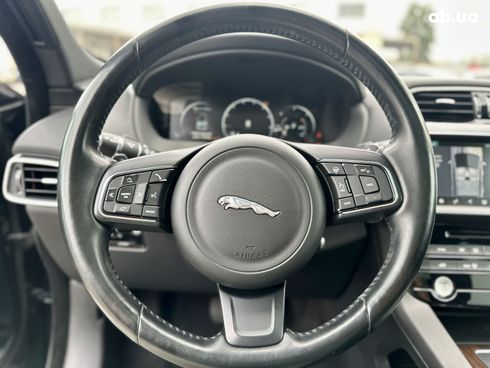 Jaguar F-Pace 2016 зеленый - фото 12