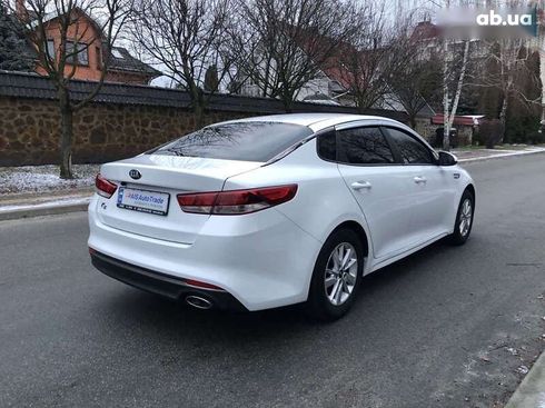 Kia K5 2017 - фото 6