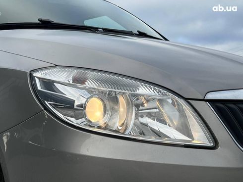 Skoda Fabia 2010 серый - фото 25