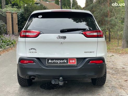 Jeep Cherokee 2014 белый - фото 8