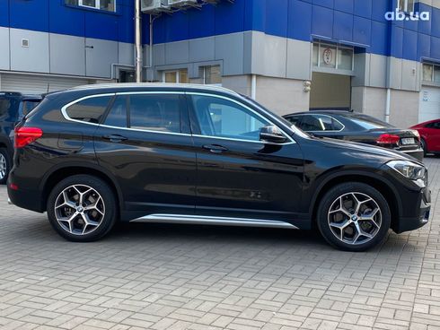 BMW X1 2019 черный - фото 4