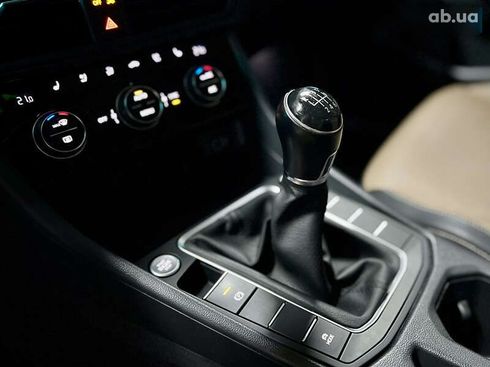Volkswagen Jetta 2018 - фото 25
