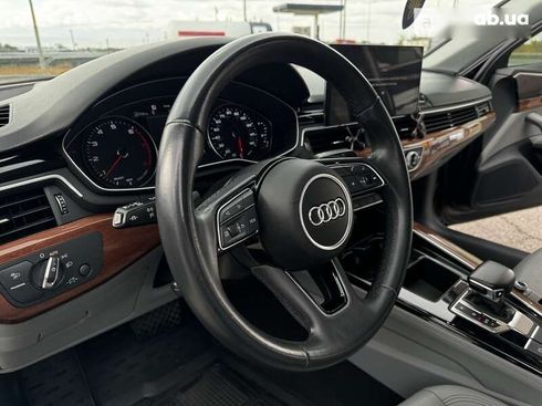 Audi A4 2021 - фото 26