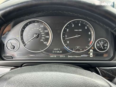 BMW 5 серия 2015 - фото 25