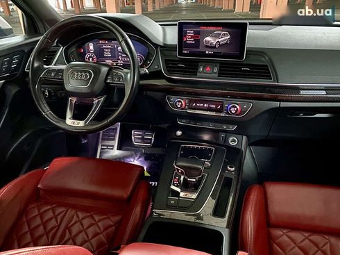Audi SQ5 2018 - фото 23