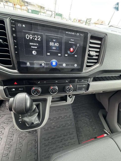 Volkswagen Crafter 2020 - фото 23