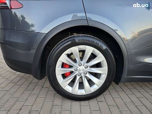 Tesla Model X 2018 - фото 25