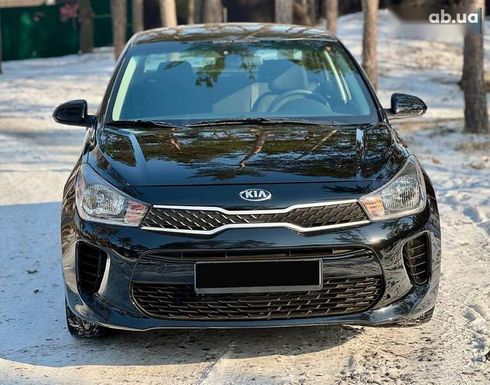 Kia Rio 2020 - фото 5