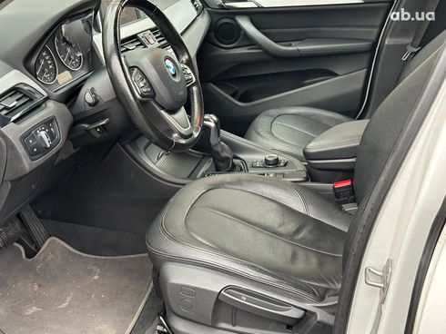 BMW X1 2016 белый - фото 9