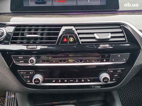 BMW 5 серия 2017 черный - фото 30